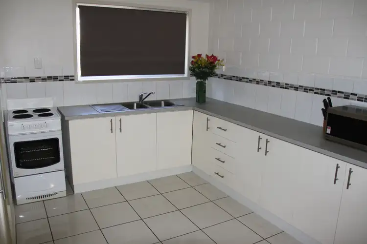 Fourth view of Homely unit listing, 27b Beach Avenue, Tannum Sands QLD 4680