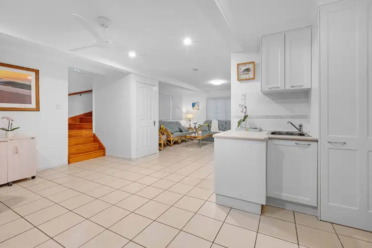 Sixth view of Homely house listing, 19 Steele Street, Holland Park QLD 4121