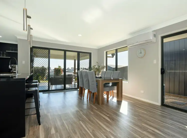 Fifth view of Homely house listing, 4 Webcke Crescent, Kleinton QLD 4352