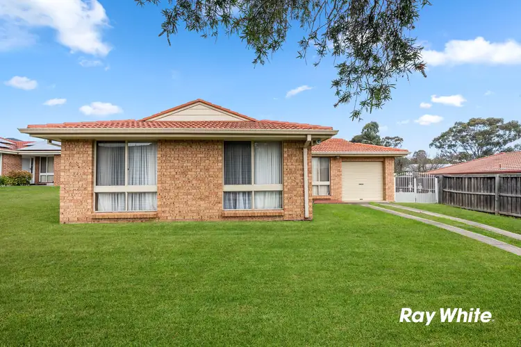 11 Dorrie Place, Quakers Hill NSW 2763