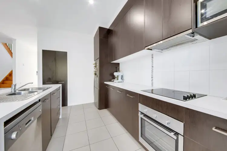 Main view of Homely townhouse listing, 8/9 Cockatoo Drive, New Auckland QLD 4680