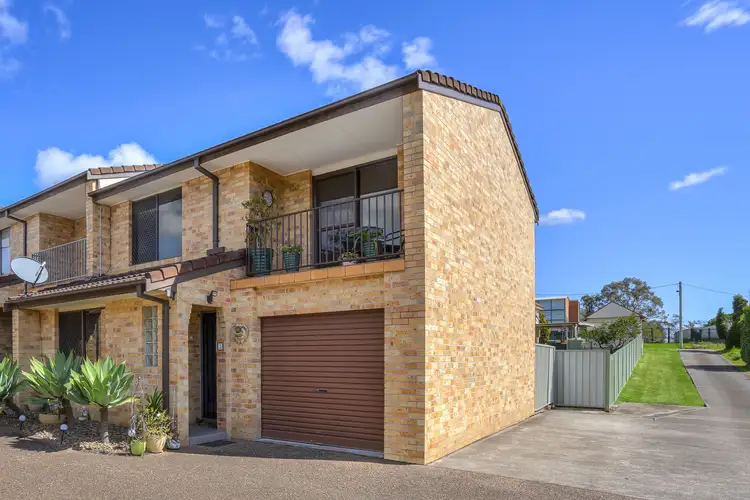 Main view of Homely unit listing, 3/23 Card Crescent, East Maitland NSW 2323