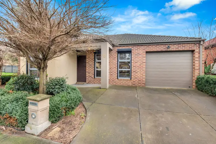 Second view of Homely house listing, 10 Stafford Link, Craigieburn VIC 3064