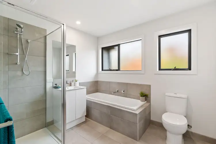 Sixth view of Homely house listing, 2/20 Lincoln Road, Croydon VIC 3136
