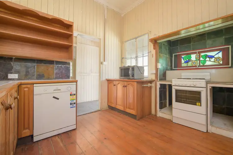 Second view of Homely house listing, 7 Robertson Close, New Auckland QLD 4680