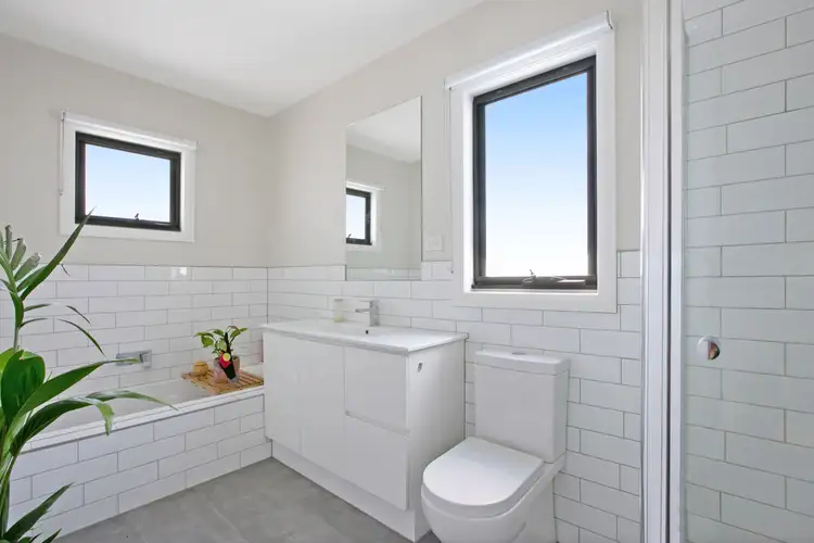Sixth view of Homely townhouse listing, 1/80 Darebin Boulevard, Reservoir VIC 3073