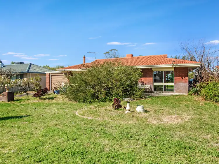 29 Royal Road, Safety Bay WA 6169