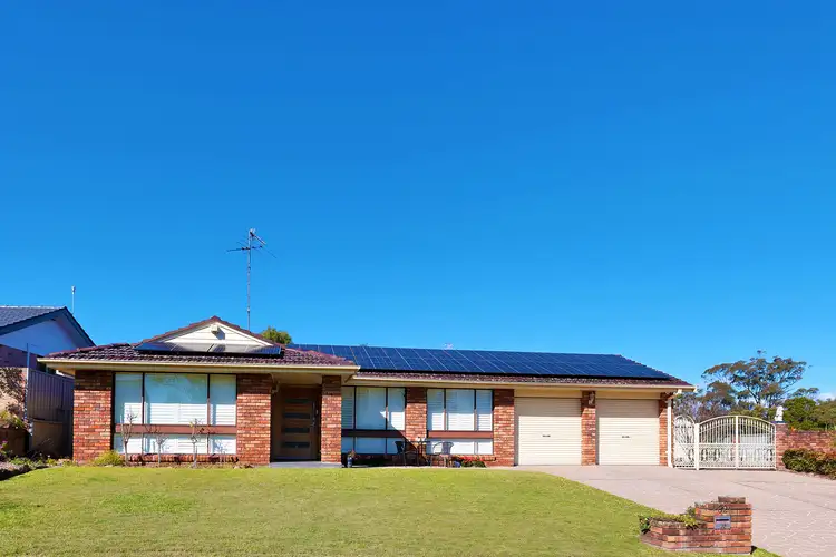 32 Ovens Drive, Werrington County NSW 2747