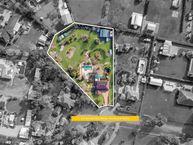 14 Verdelho Way, Orchard Hills NSW 2748
