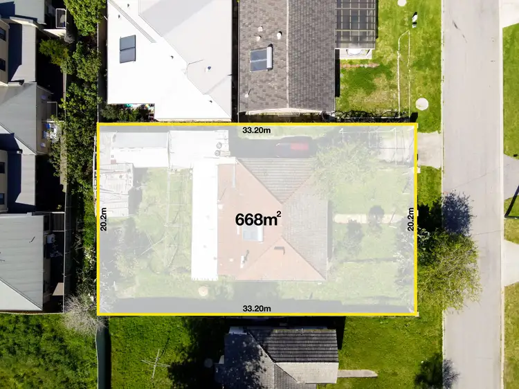 12 Derisleigh Street, Cannington WA 6107