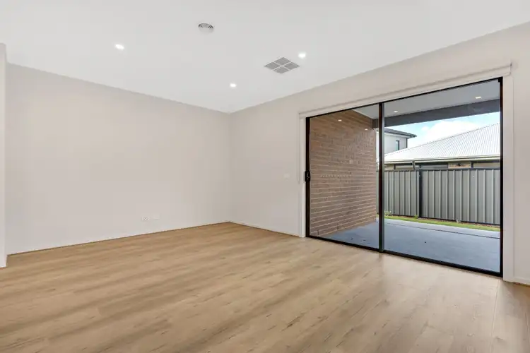 Seventh view of Homely house listing, 22 Erasmus Avenue, Craigieburn VIC 3064