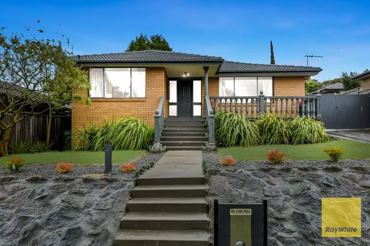 75 Matthew Flinders Avenue, Endeavour Hills VIC 3802