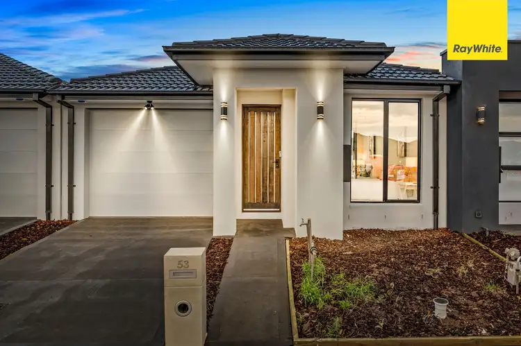 53 Tower Street, Thornhill Park VIC 3335