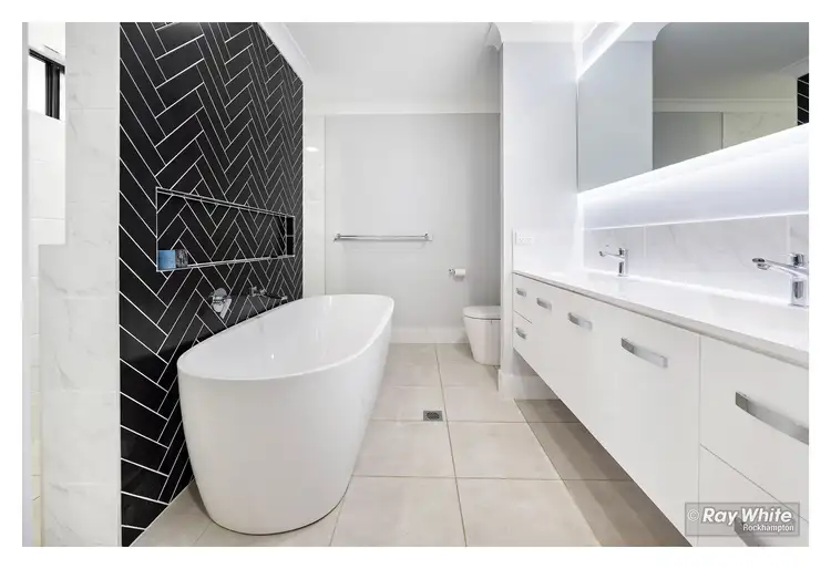 Sixth view of Homely house listing, 2 Clonmel Avenue, Rockyview QLD 4701