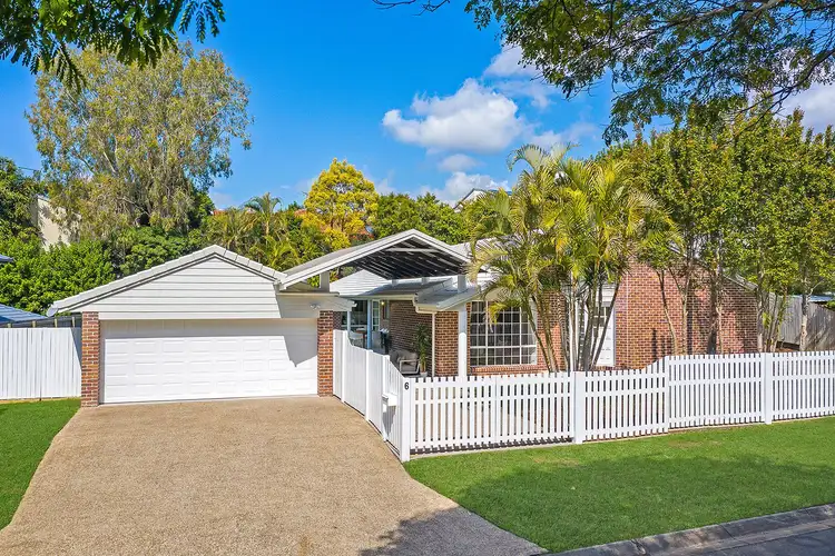 6 Taralye Place, Chapel Hill QLD 4069