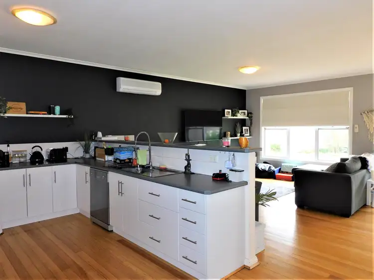 Third view of Homely house listing, 11 Phelps Street, Bordertown SA 5268