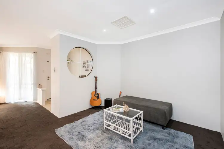 Sixth view of Homely house listing, 6 Jurien Close, Warnbro WA 6169