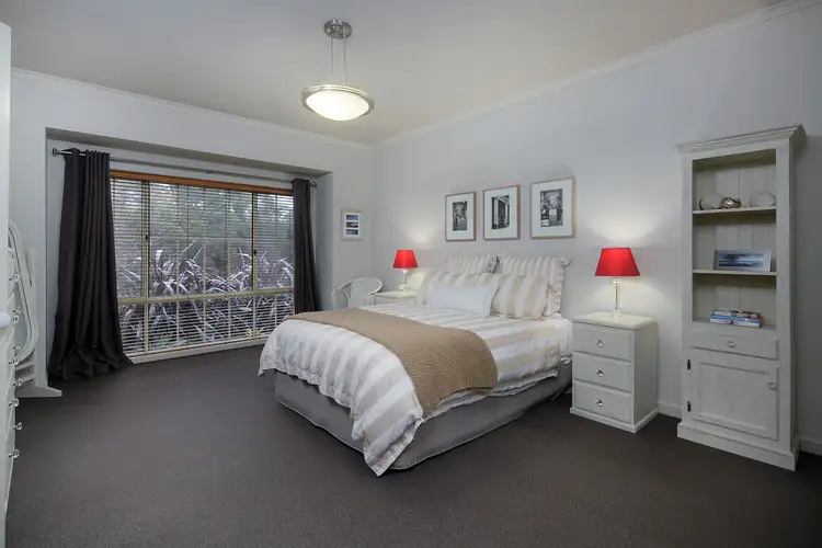 Fifth view of Homely house listing, 27 Apple Berry Avenue, Langwarrin VIC 3910