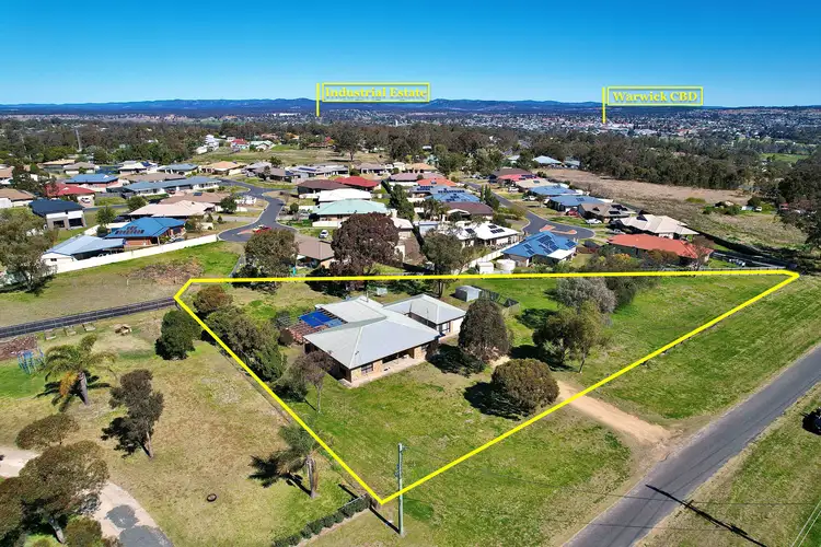 90 Murphy Street, Warwick QLD 4370