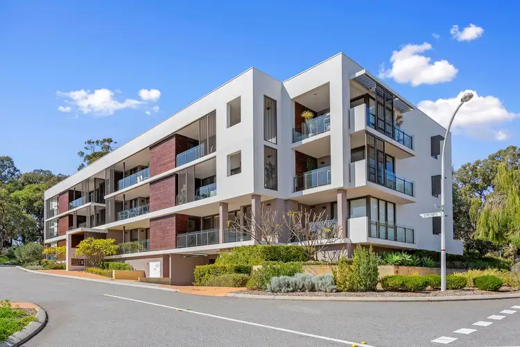 Main view of Homely unit listing, 2/2 Dynevor Rise, Floreat WA 6014