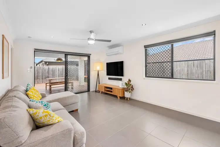 Third view of Homely house listing, 4 Dinnigan Crescent, Durack QLD 4077