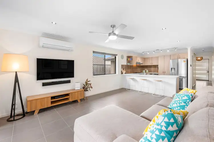 Fourth view of Homely house listing, 4 Dinnigan Crescent, Durack QLD 4077