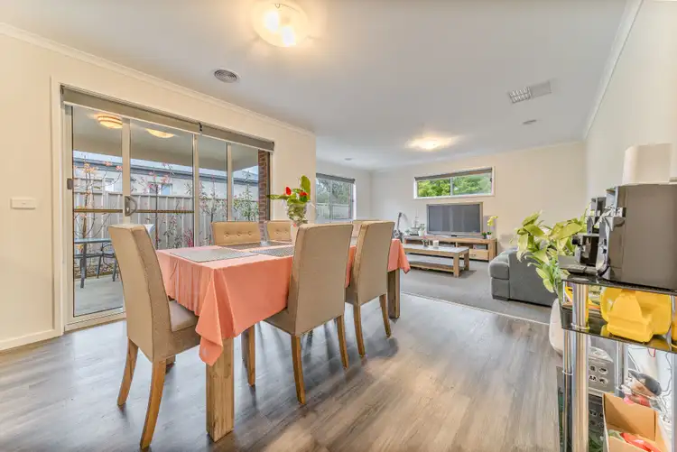 Fourth view of Homely house listing, 2/47 Barnett Drive, Kangaroo Flat VIC 3555
