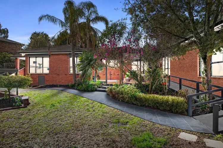 14 Bentley Court, Warranwood VIC 3134