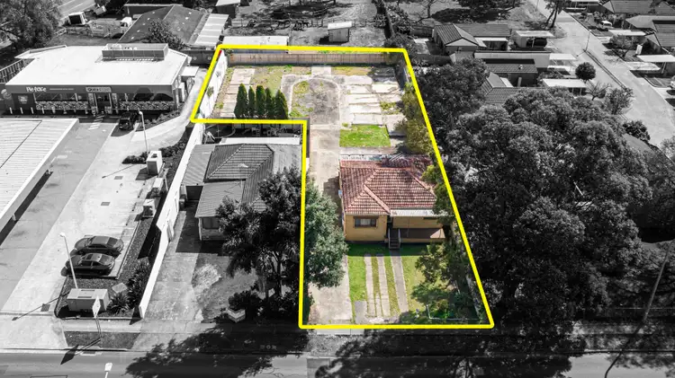 Second view of Homely house listing, 518 Smithfield Road, Prairiewood NSW 2176