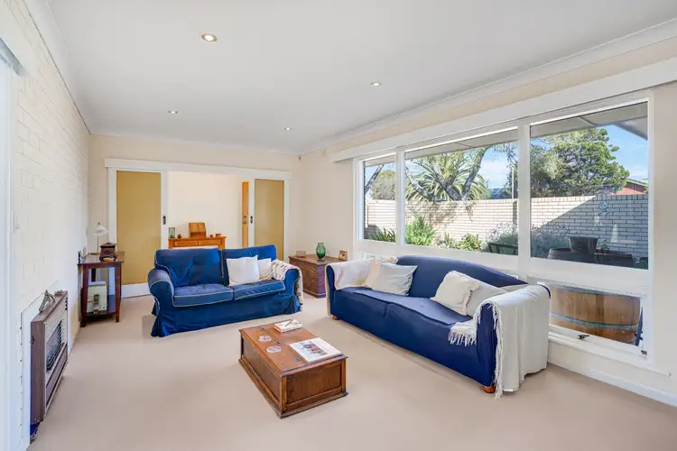 11 French Place, North Haven SA 5018
