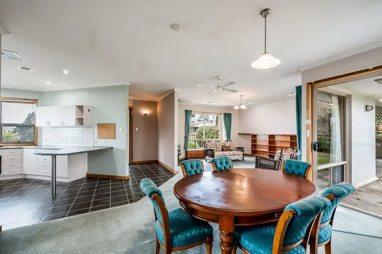 Fifth view of Homely house listing, 6 Hartley Court, Mount Gambier SA 5290