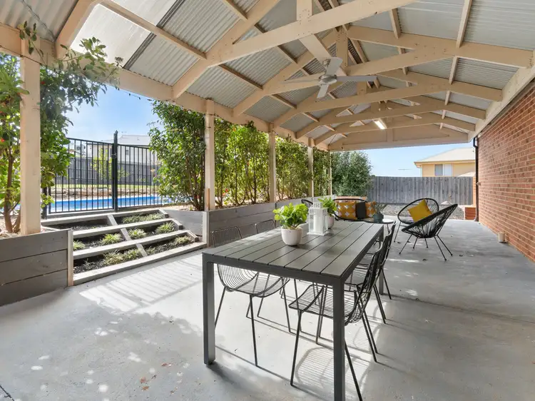 12 Light Close, Darley VIC 3340