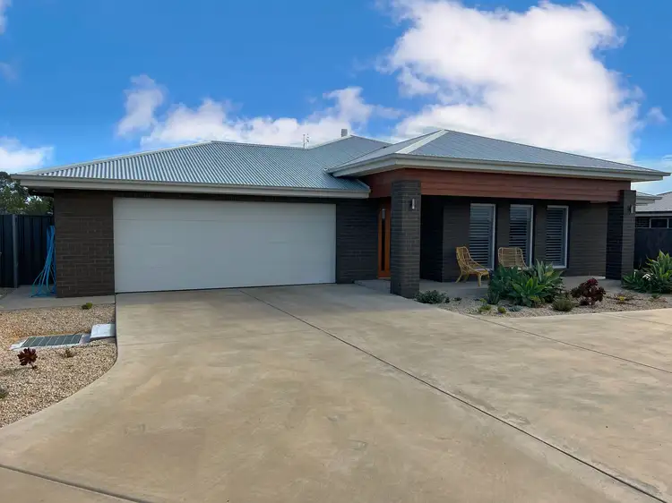 Main view of Homely house listing, 18 Charles Place, West Wyalong NSW 2671