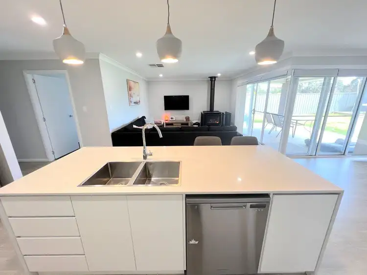 Sixth view of Homely house listing, 18 Charles Place, West Wyalong NSW 2671