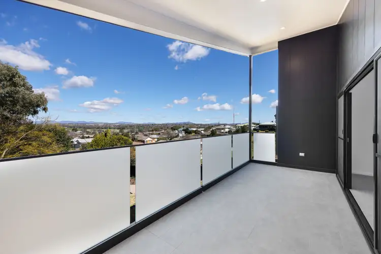 Main view of Homely house listing, 1/221 Carthage Street, Tamworth NSW 2340