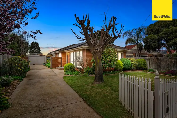 50 Hume Avenue, Melton South VIC 3338