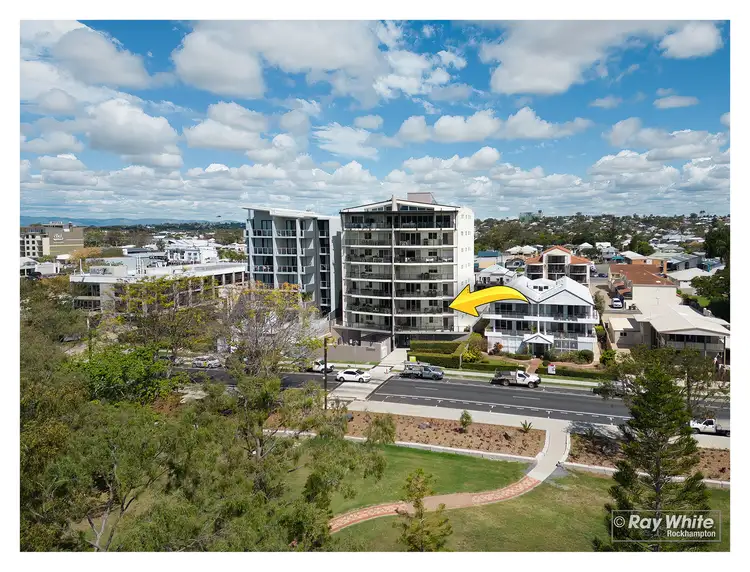 Main view of Homely unit listing, 4/22 Victoria Parade, Rockhampton City QLD 4700