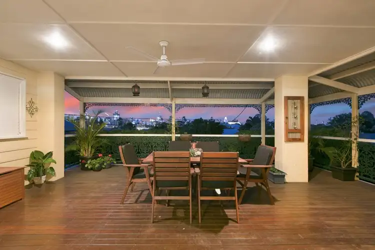 23 Abingdon Street, Woolloongabba QLD 4102