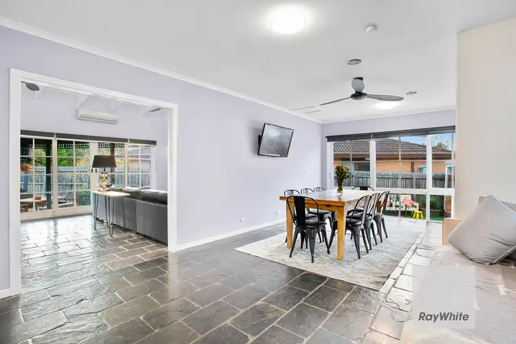Fifth view of Homely house listing, 2 Broula Court, Taylors Lakes VIC 3038