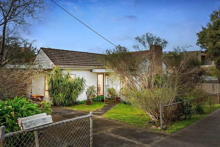 Second view of Homely house listing, 5 Dennett Street, Carrum VIC 3197