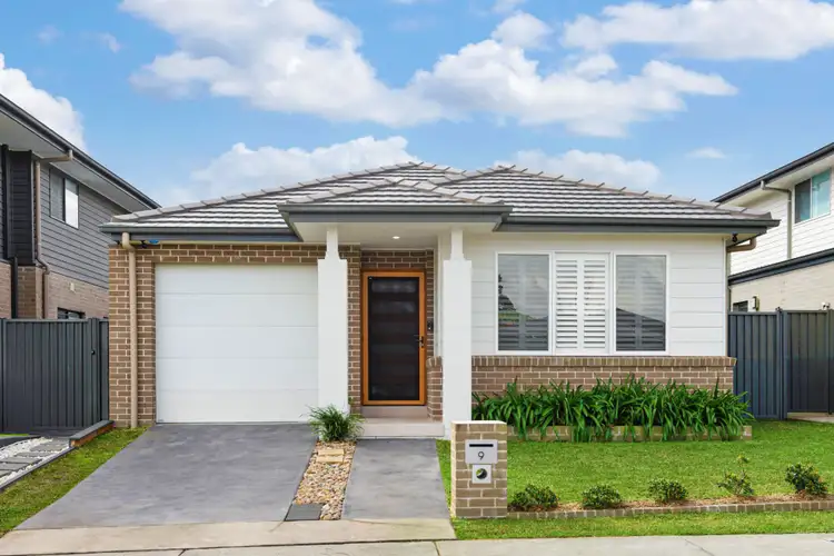 9 Cavalry Street, Jordan Springs NSW 2747