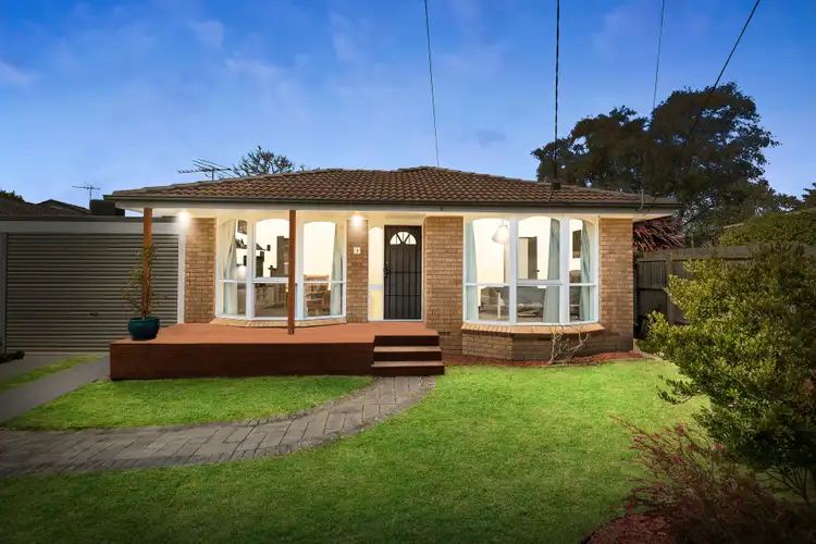 4 Lerwick Court, Frankston VIC 3199