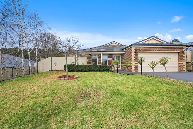 Main view of Homely house listing, 8 Mineral Court, Drouin VIC 3818