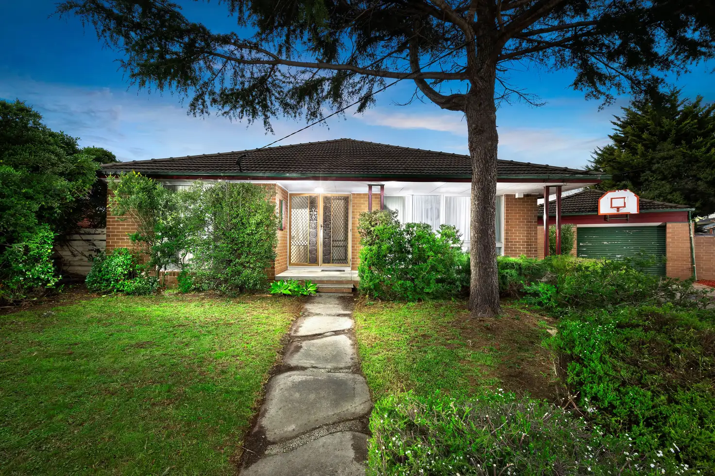 Main view of Homely house listing, 5 Latimer Place, Gladstone Park VIC 3043