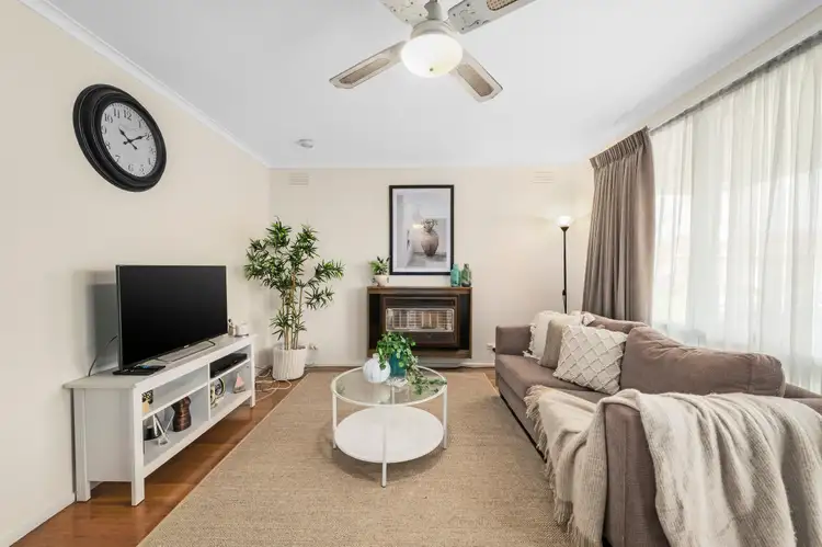 Fourth view of Homely house listing, 5 Latimer Place, Gladstone Park VIC 3043