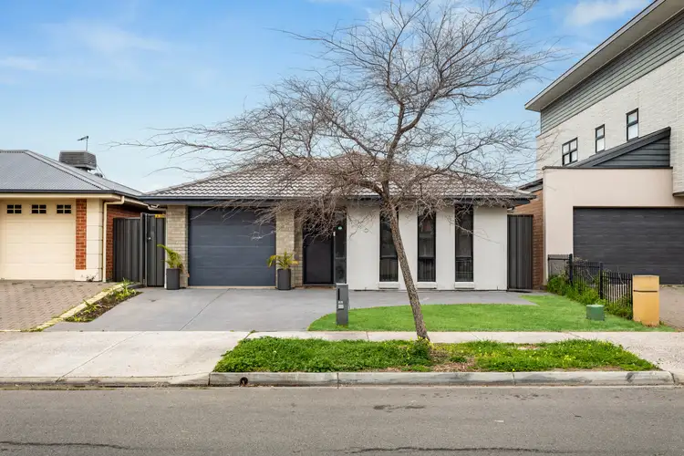 160 Strathfield Terrace, Largs North SA 5016