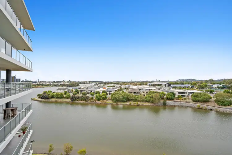 2512/397 Christine Avenue, Varsity Lakes QLD 4227