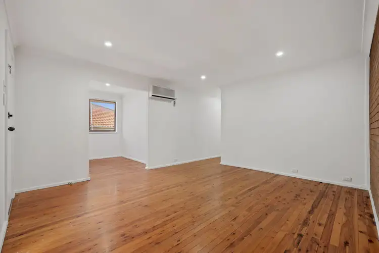 Fifth view of Homely semi-detached listing, 9 Campbell Close, Minto NSW 2566