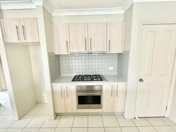 Fourth view of Homely house listing, 21 Fernhurst Avenue, Derrimut VIC 3026