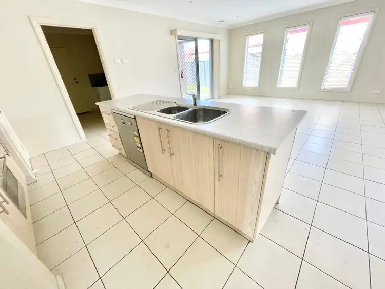 Fifth view of Homely house listing, 21 Fernhurst Avenue, Derrimut VIC 3026